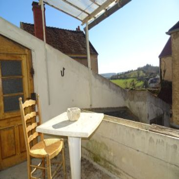 Offres de location Appartement Vézelay 89450