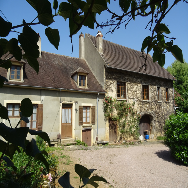 Offres de vente Maison de village Vault-de-Lugny 89200