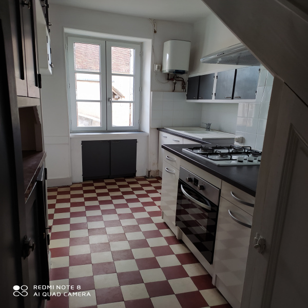 Offres de location Appartement Vézelay 89450